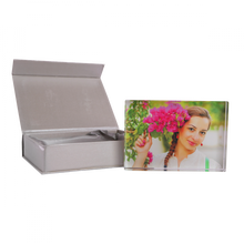 Load image into Gallery viewer, Customized- Glass Photo Block 5.13&quot; X 3.57&quot; with Gift Box
